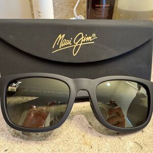 *NWT* Maui Jim KAPI'I MJ617 Sunglasses
